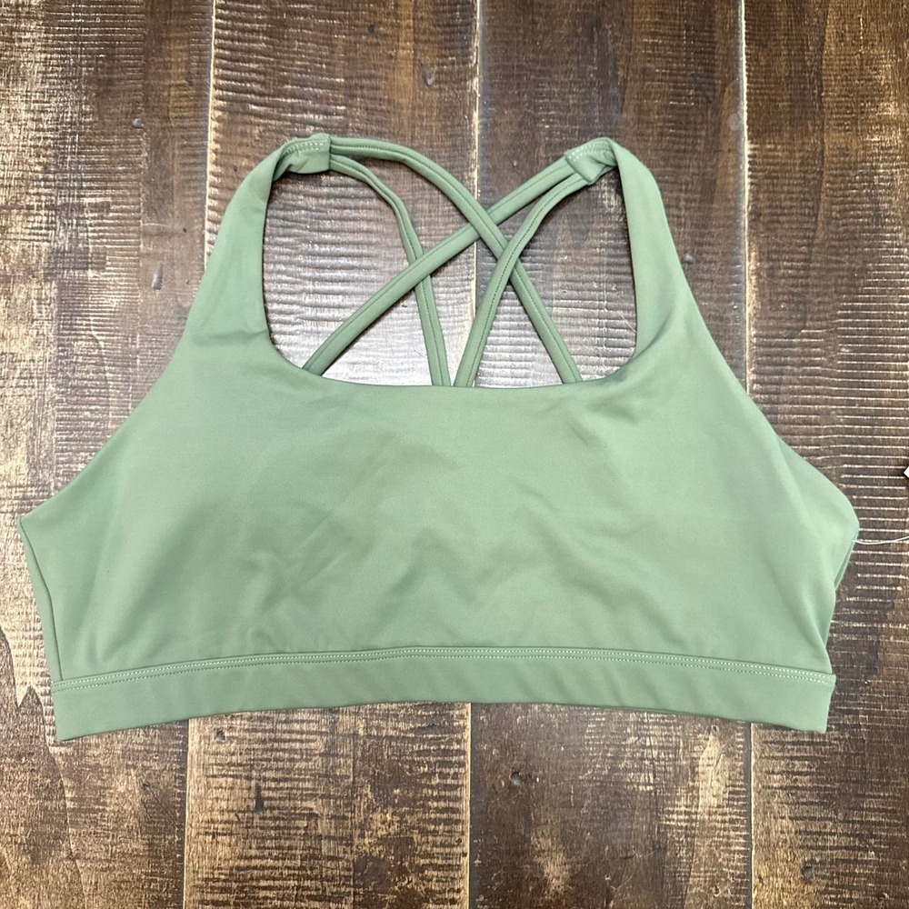 Leapstride Women's Sage Green Sports Bra with Criss Cross Back